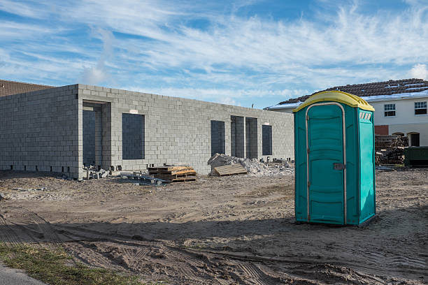Best Porta potty delivery and setup  in Madera, CA